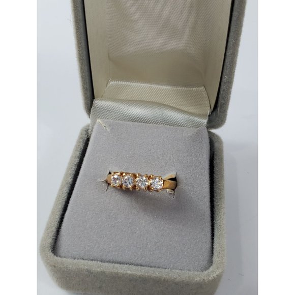 🛍️ 3/$25 Vintage Gold-tone 4 Cubic Zirconia Stones Signed Korea Size 5.5 - Picture 2 of 6